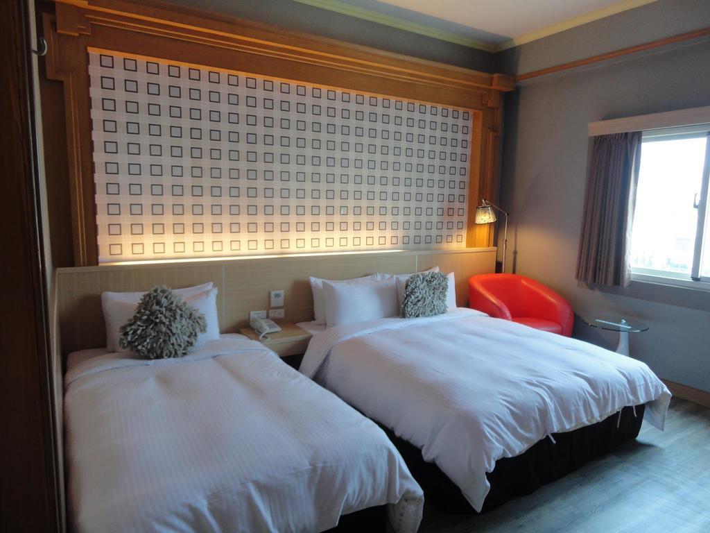 Royal Hotel Magong Room photo